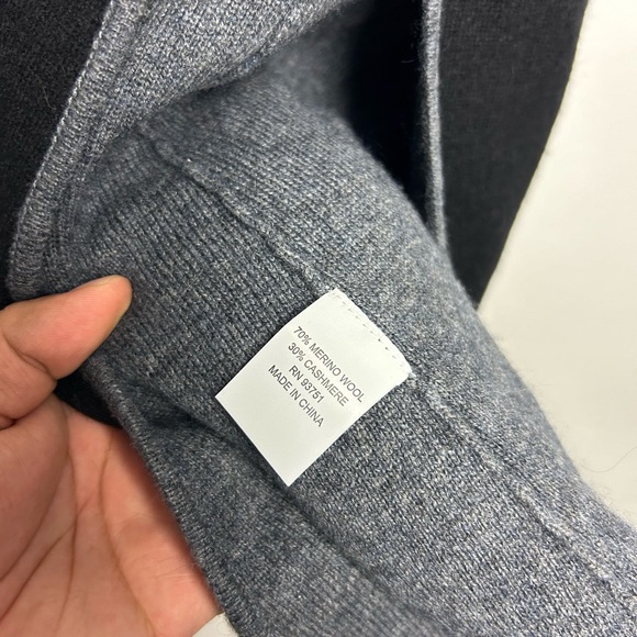 In2 by incashmere cashmere merino wool Black Gray Reversible Poncho Sweater S/M - Picture 7 of 11